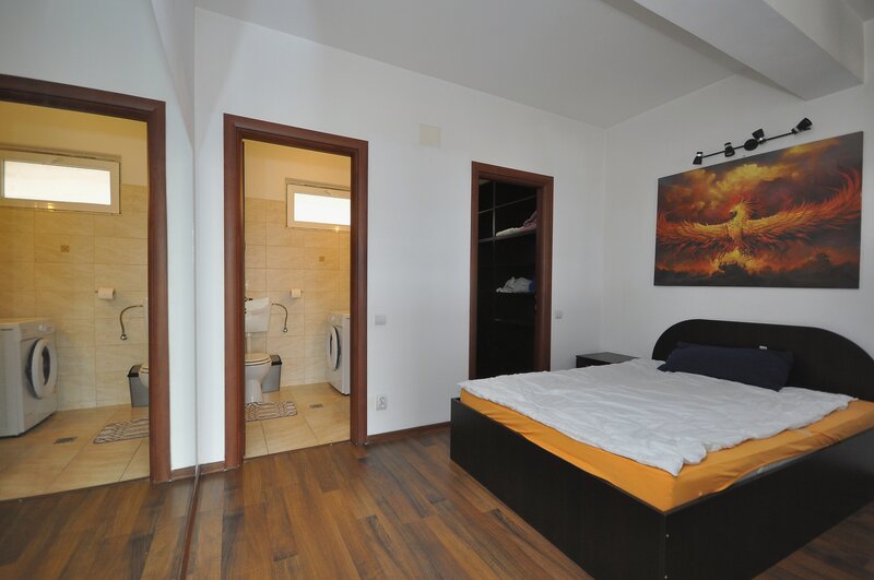 Drumul Taberei Prelungirea Ghencea complex Avangarde garsoniera loc parcare