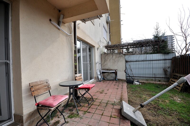 Drumul Taberei Prelungirea Ghencea complex Avangarde garsoniera loc parcare